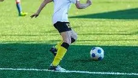 曼联欧冠区仅差2分，八队争夺第五位竞争激烈